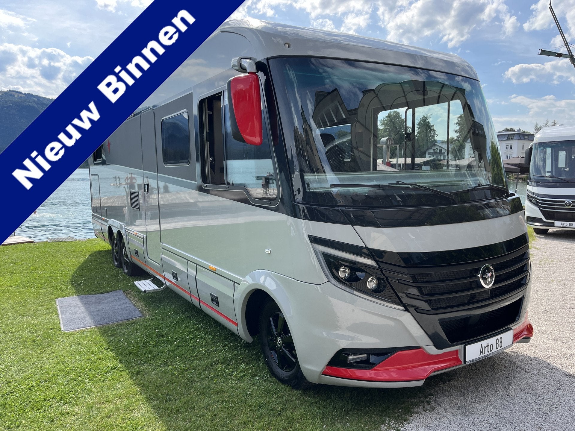 NIESMANN BISCHOFF Arto 88E Mercedes Automaat Grijs Geen Hefb, Caravans en Kamperen, Niesmann+Bischoff, 9 tot 10 meter, Diesel