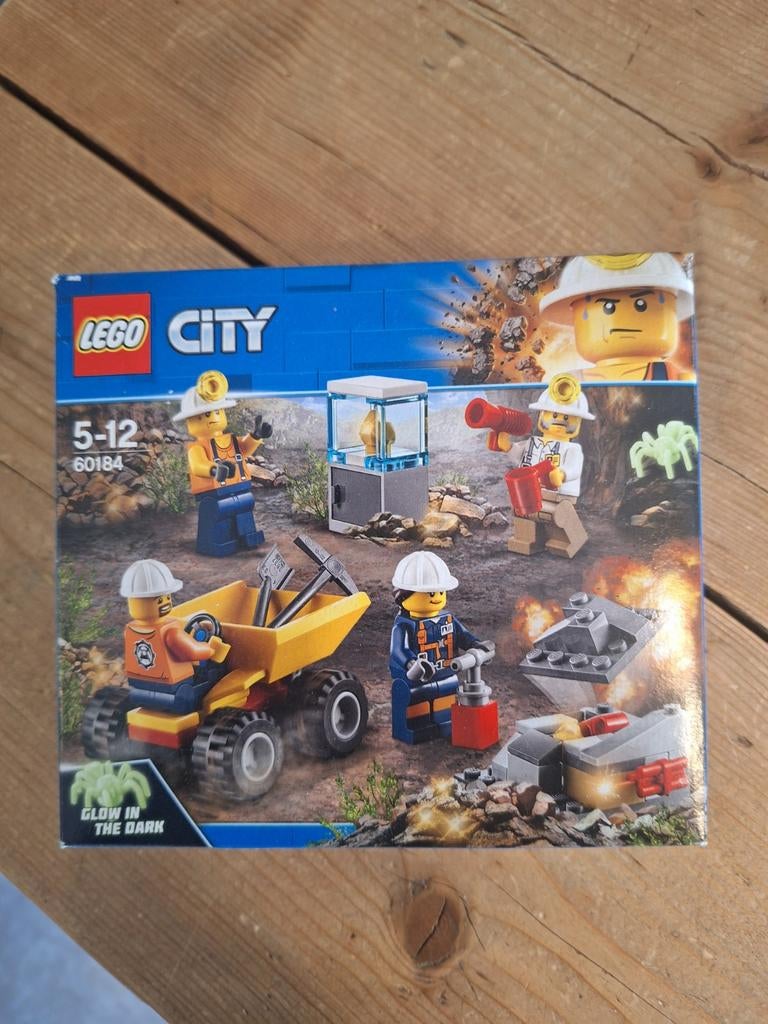 Lego City Mijnwerkers set 60184 - met doos en boekjes, Kinderen en Baby's, Speelgoed | Duplo en Lego, Lego, Ophalen of Verzenden