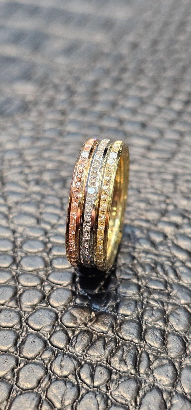 Prachtige 14karaat tricolor gouden ring
