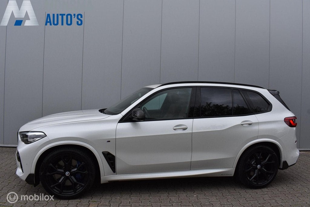BMW X5 xDrive40i M-Performance Mineralweiß Pano Nappa HUD S, Automaat, Gebruikt, Vierwielaandrijving, 129 €/maand