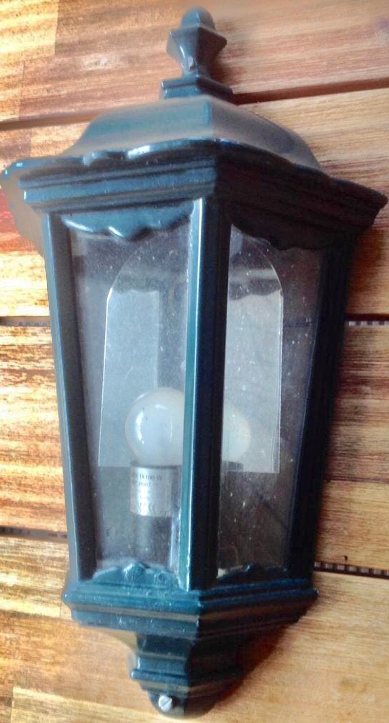 DIVERSE MOOIE TUINLAMPEN / BUITENLAMPEN, Wandlamp, Ophalen of Verzenden, 50 tot 250 watt, Netvoeding