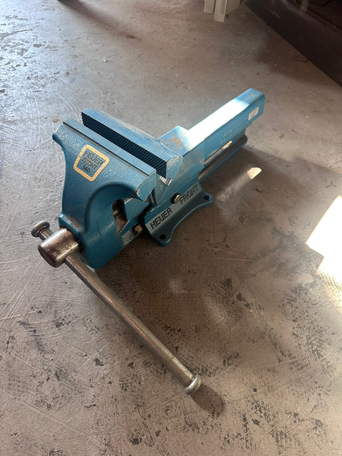 Bankschroef, Ophalen, Zo goed als nieuw, Minder dan 70 cm, Bankschroef