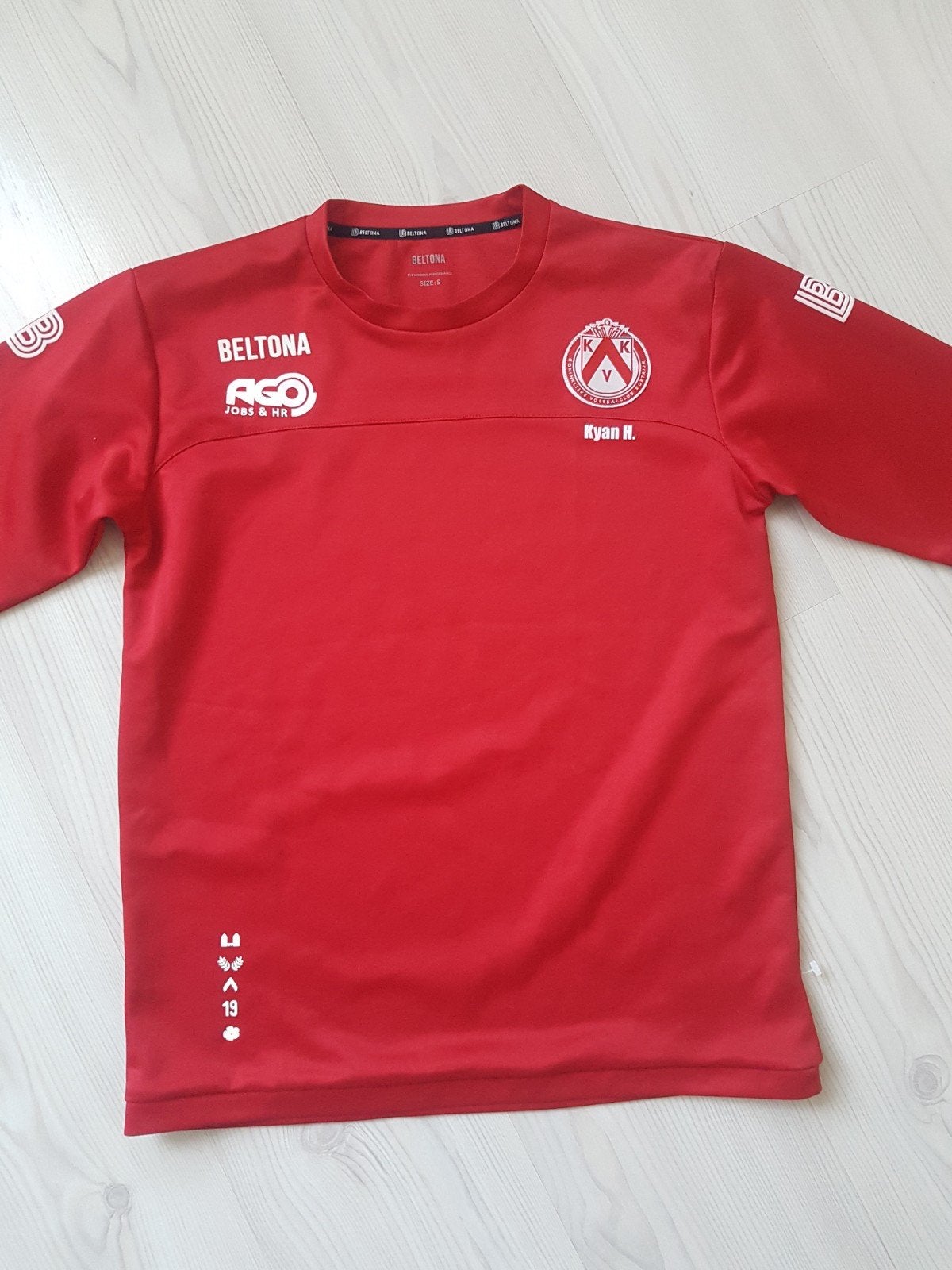 KV Kortrijk heren sweater in maat small, Ophalen of Verzenden, Zo goed als nieuw, Shirt