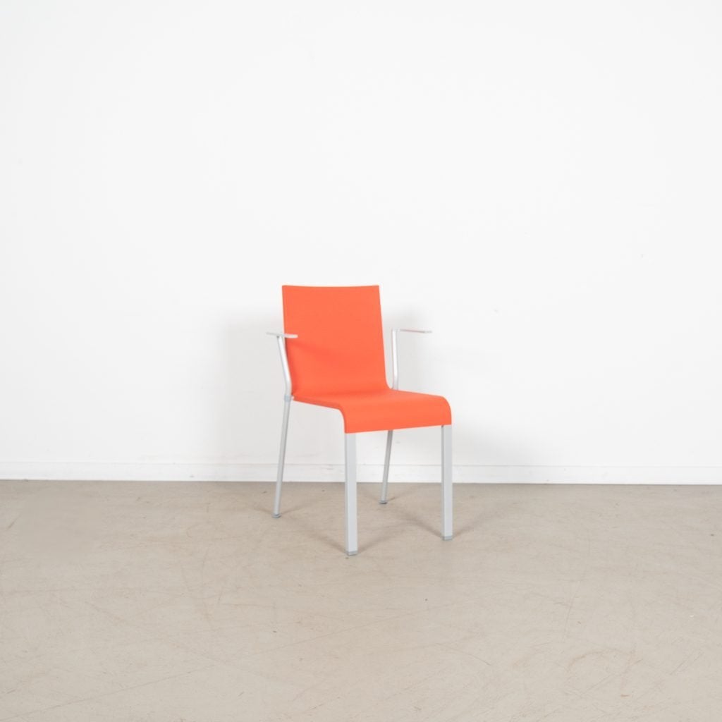 Vitra .03 Stoel Oranje Kunststof (Stapelbaar) - Gepoedercoat