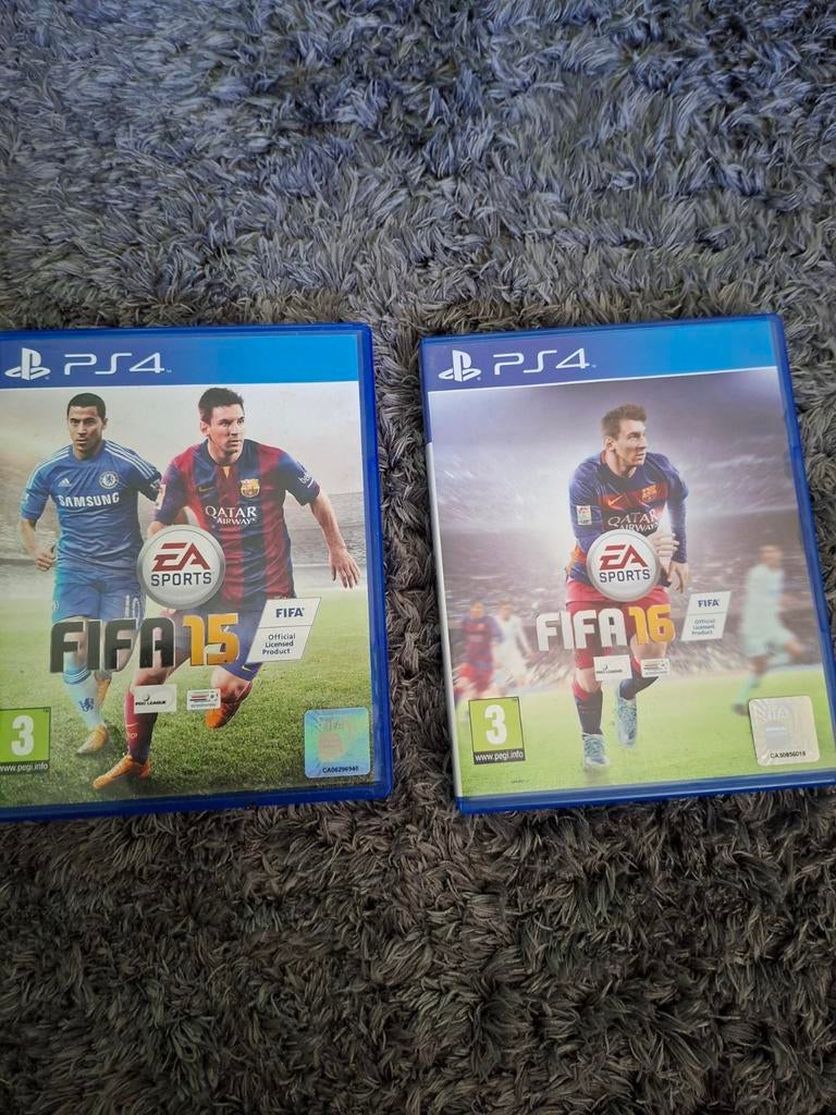 Fifa 15 en 16 Ps4, Ophalen of Verzenden, Zo goed als nieuw, Sport, 3 spelers of meer