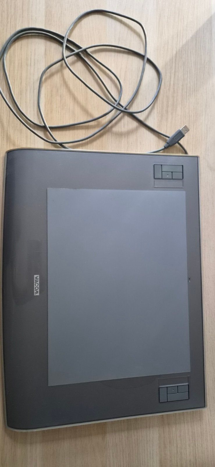 Wacom Intuos Pen Tablet - Gebruikt, Computers en Software, Ophalen of Verzenden, Gebruikt, Bedraad, Wacom