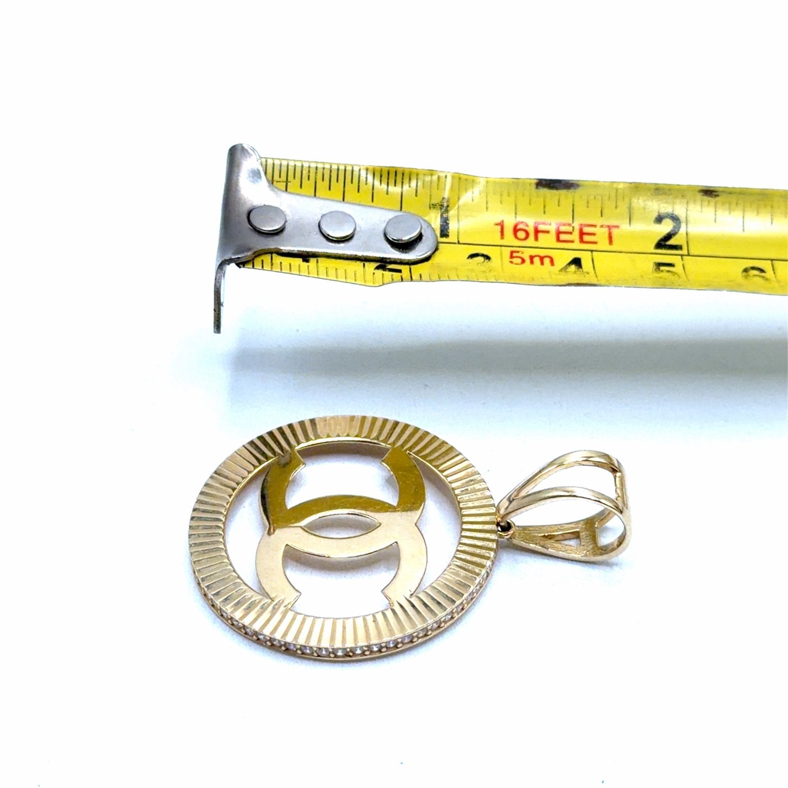 Gouden Chanel CC Hanger - Elegant en Stijlvol, Overige voorstellingen, Www.bredajuwelier.nl, Nieuw, Ophalen of Verzenden