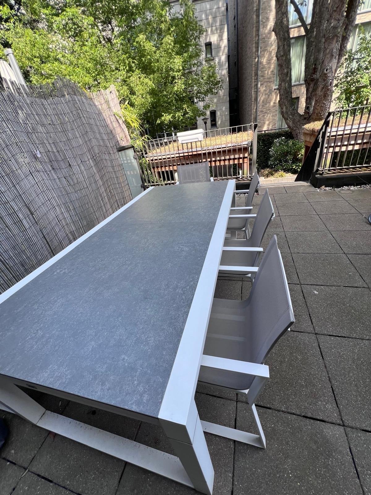 "LIFE" Buitentafel met bank en stoelen, Tuin en Terras, Tuinsets en Loungesets, Ophalen, Overige materialen, 6 zitplaatsen, Zo goed als nieuw