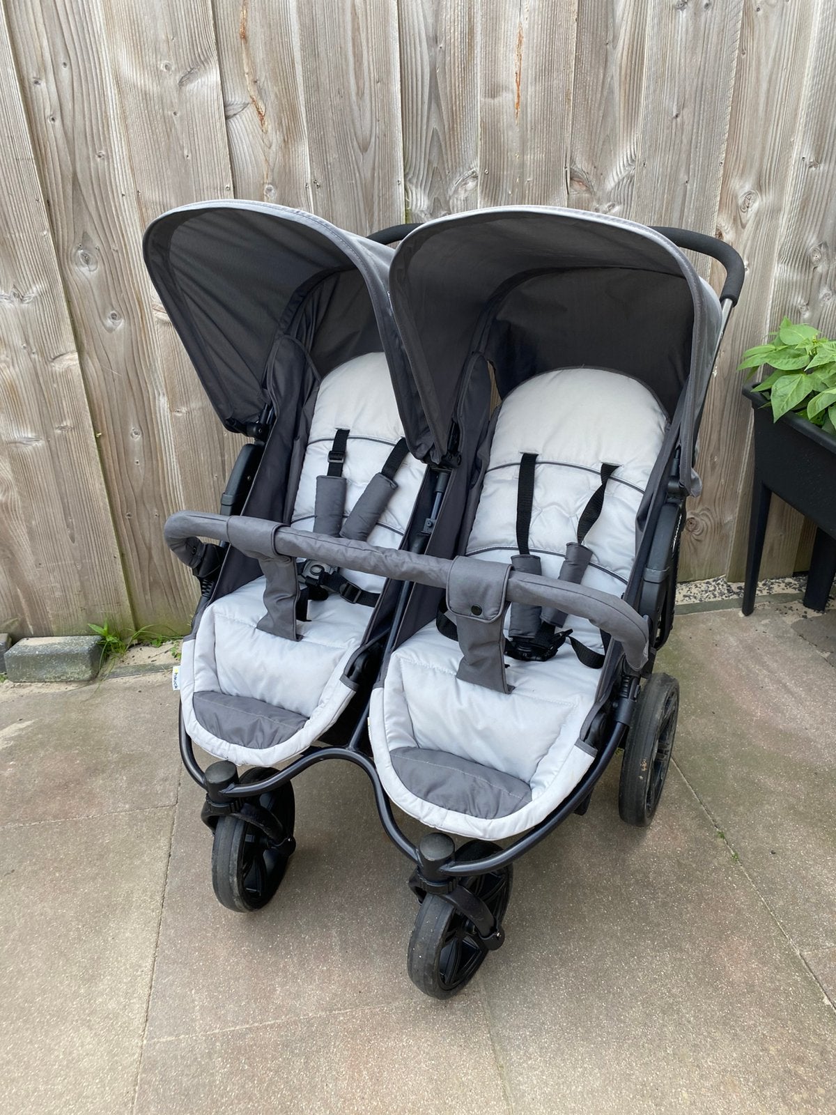 ZGAN duo wandelwagen/kinderwagen/tweelingwagen, Duowagen, Zo goed als nieuw, Combiwagen, Ophalen