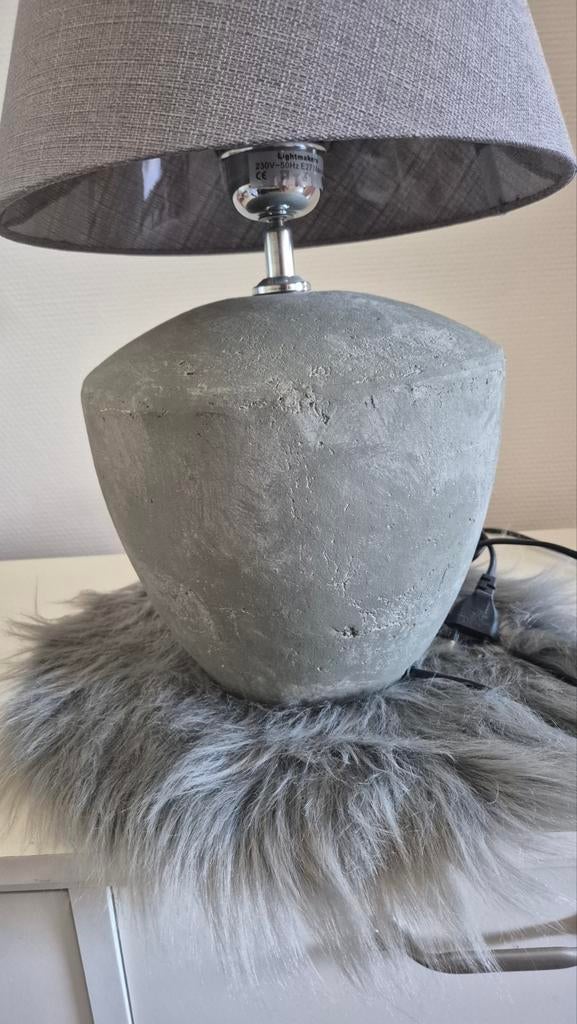 kleine grijze kruiklamp,ophalen,geen verzending, Huis en Inrichting, Lampen | Lampenkappen, Ophalen of Verzenden, Rechthoekig