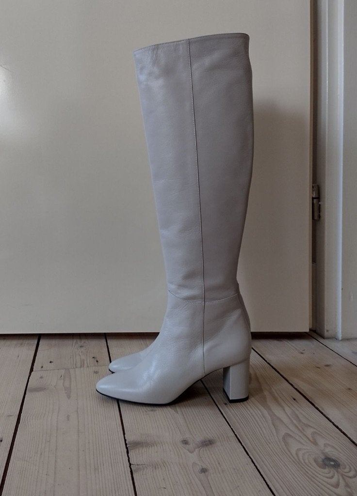 Natan dames laarzen, Kleding | Dames, Hoge laarzen, Wit, Ophalen of Verzenden, Zo goed als nieuw