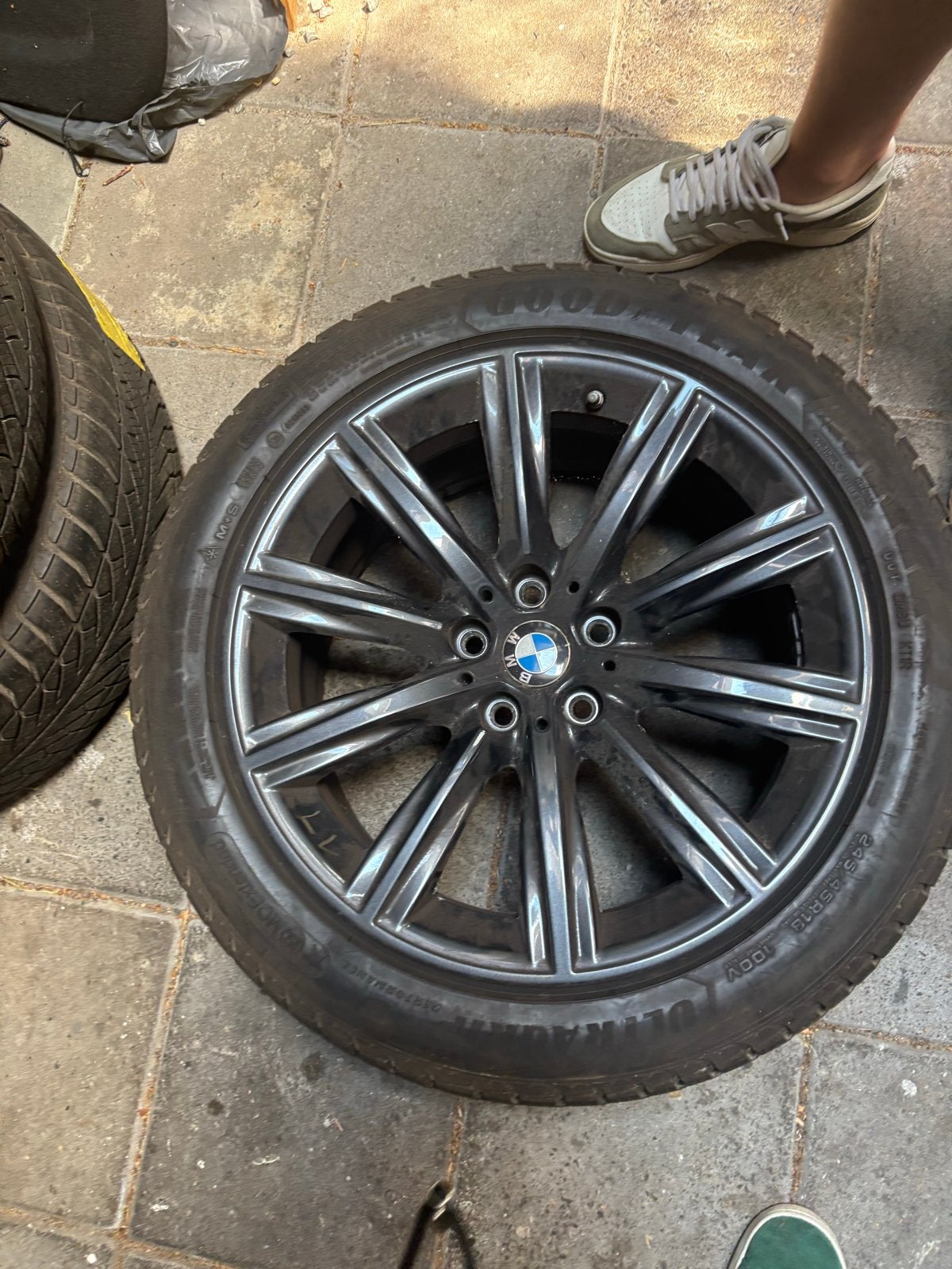 BMW 5 Serie (G30/G31) Lichtmetalen Velgen met Winterbanden, Auto-onderdelen, Banden en Velgen, Ophalen, 18 inch, Banden en Velgen