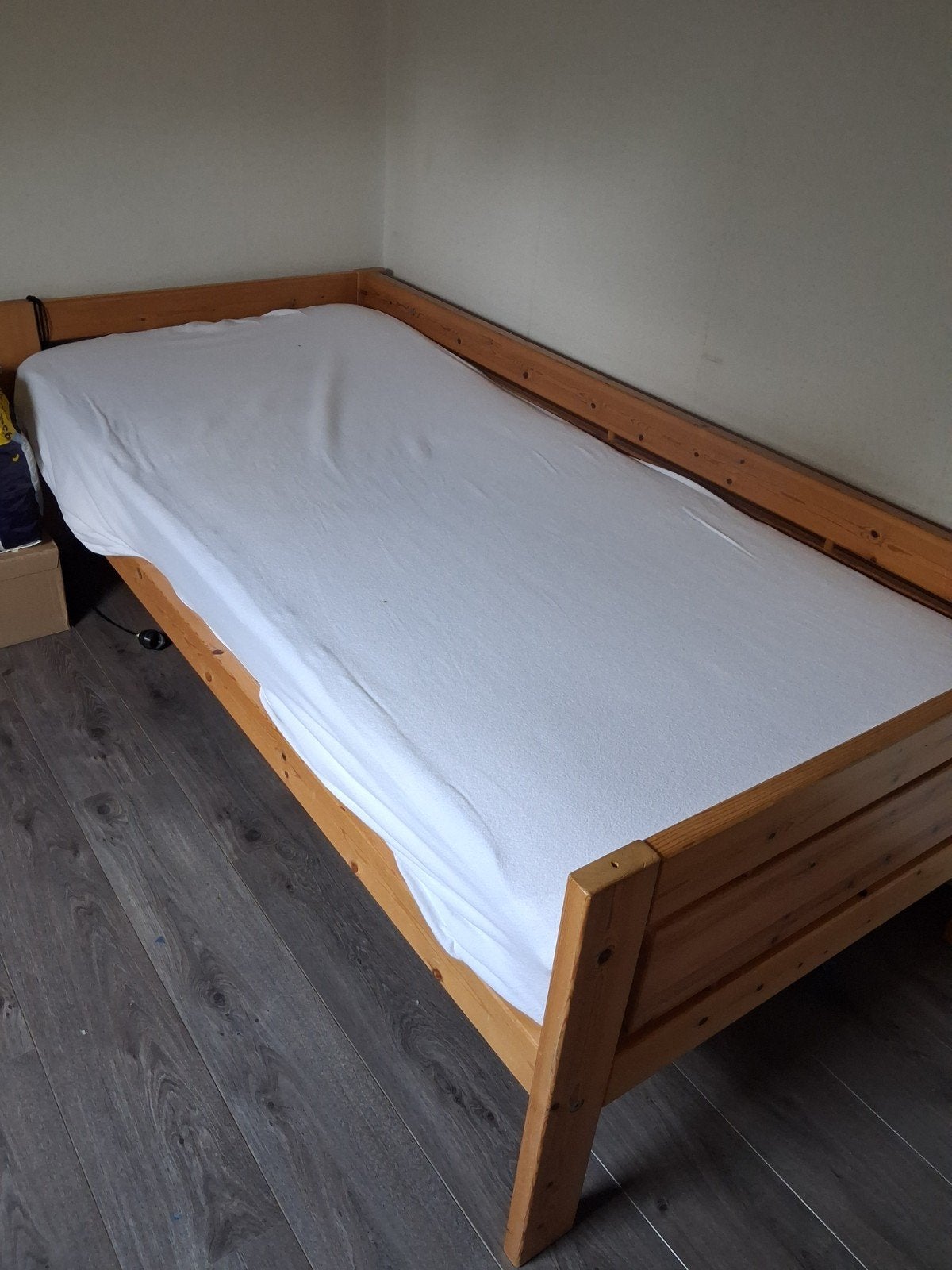 Eenpersoonsbed Life Time 90x200 cm, Huis en Inrichting, Slaapkamer | Bedden, Gebruikt, 90 cm, Eenpersoons, Wit