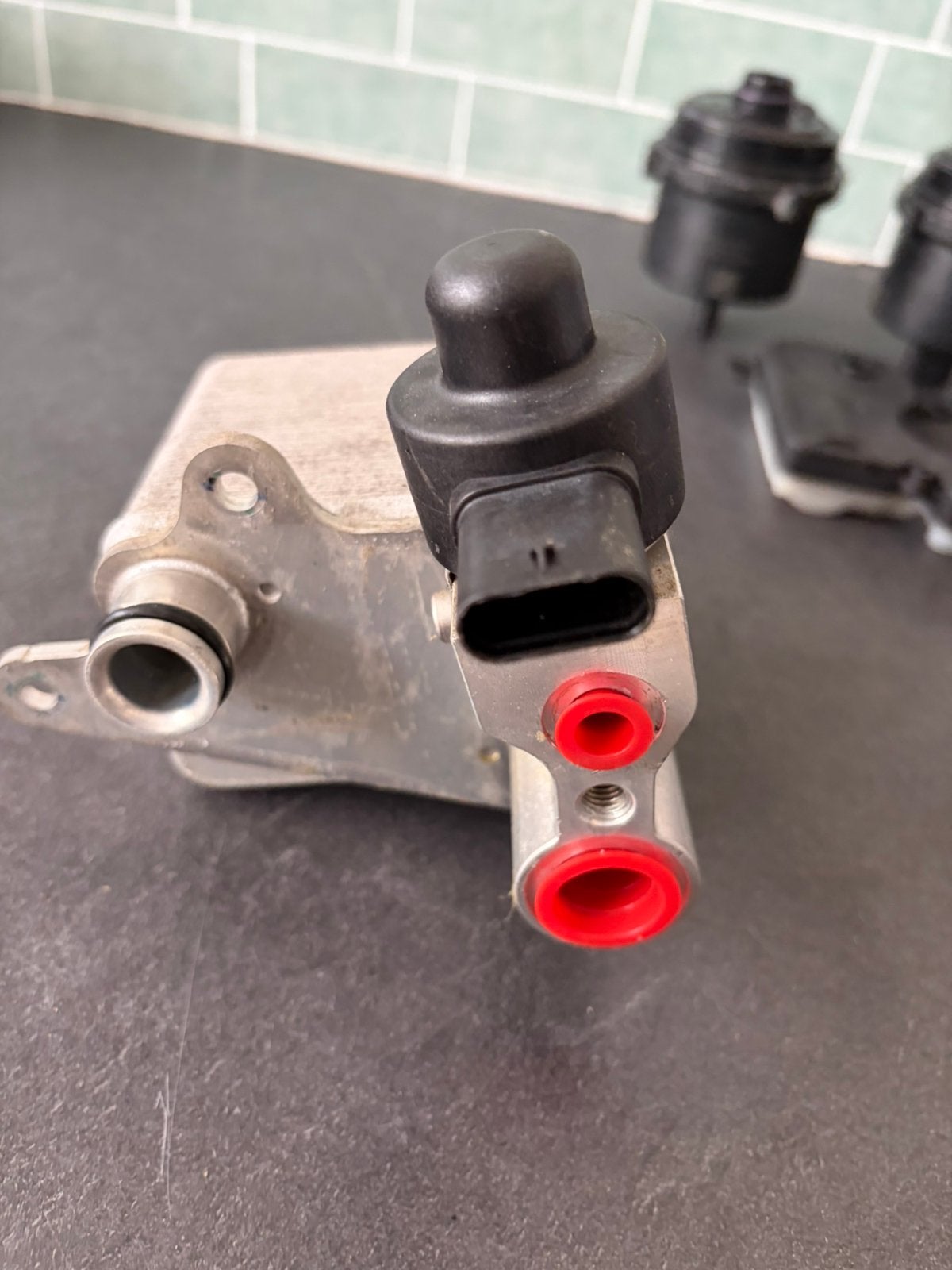 Tesla Model 3 Chiller 1088248 Superbottle Manifold 26k km, Ophalen of Verzenden, Nieuw