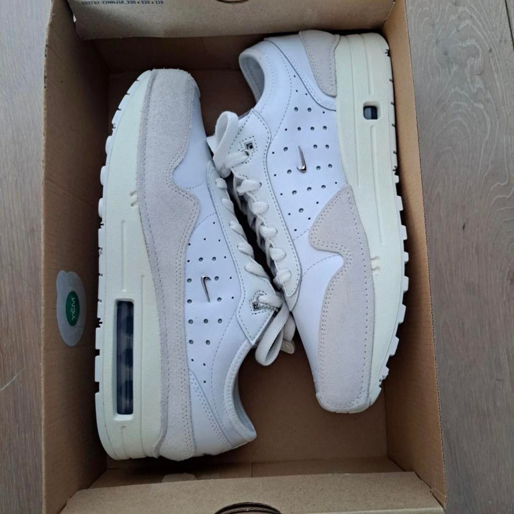 Nike Air Max 1 '86 OG Jacquemus wit 42.5, Kleding | Dames, Schoenen, Wit, Nieuw, Ophalen of Verzenden, Sneakers of Gympen