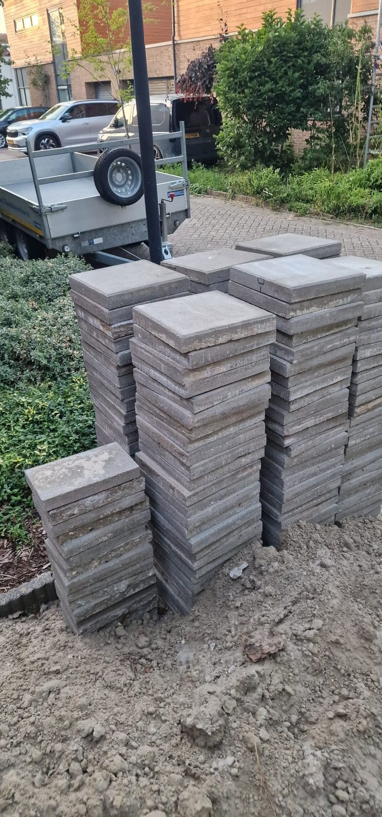 Gratis ophalen - 16m2 tegels, Ophalen, Zo goed als nieuw, Beton, Terrastegels