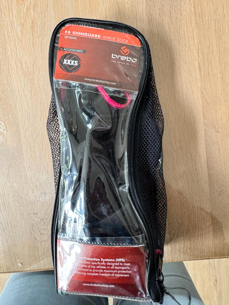 Nieuwe scheenbeschermers maat xxxs, Sport en Fitness, Hockey, Ophalen of Verzenden, Nieuw, Overige typen