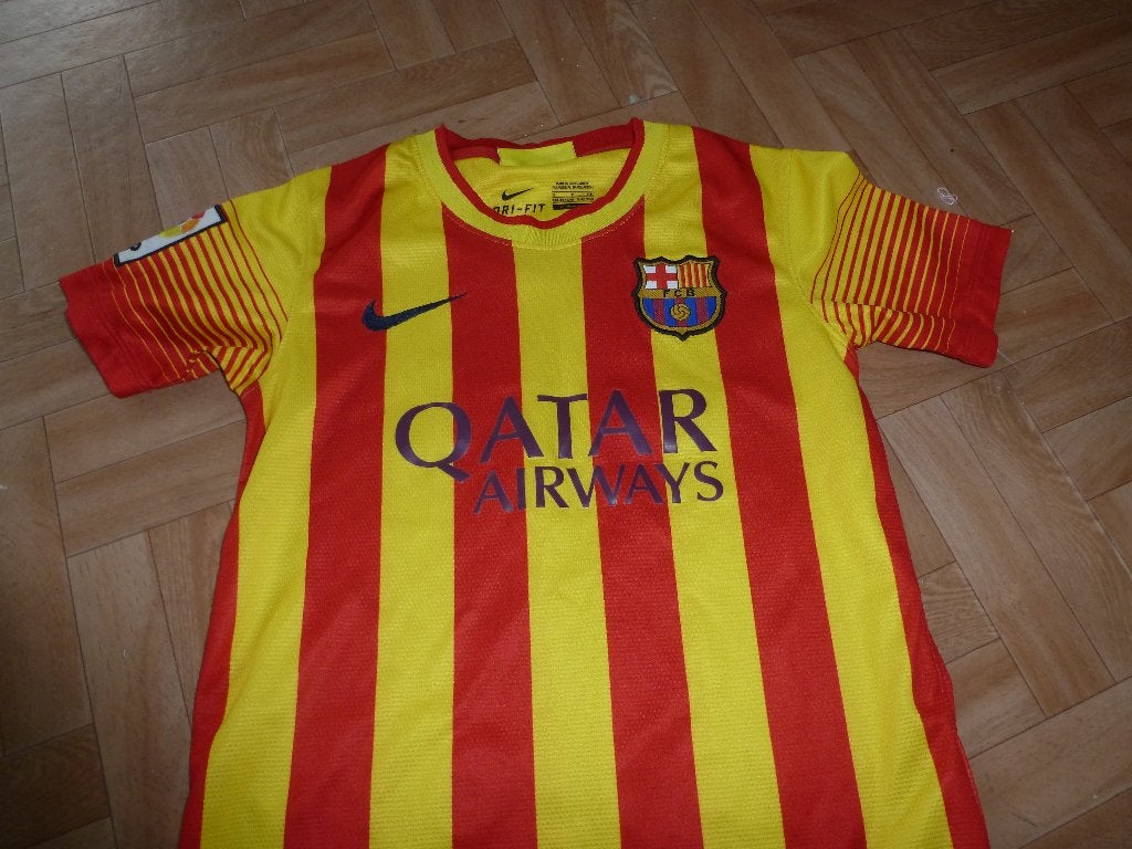 FC Barcelona maat 128, Ophalen, Jongen of Meisje, Sport- of Zwemkleding, Zo goed als nieuw