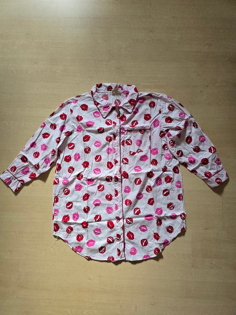 Nachthemd met lippenprint - Maat 42/44, Carnaval, Maat 42/44 (L), Ophalen of Verzenden, Zo goed als nieuw