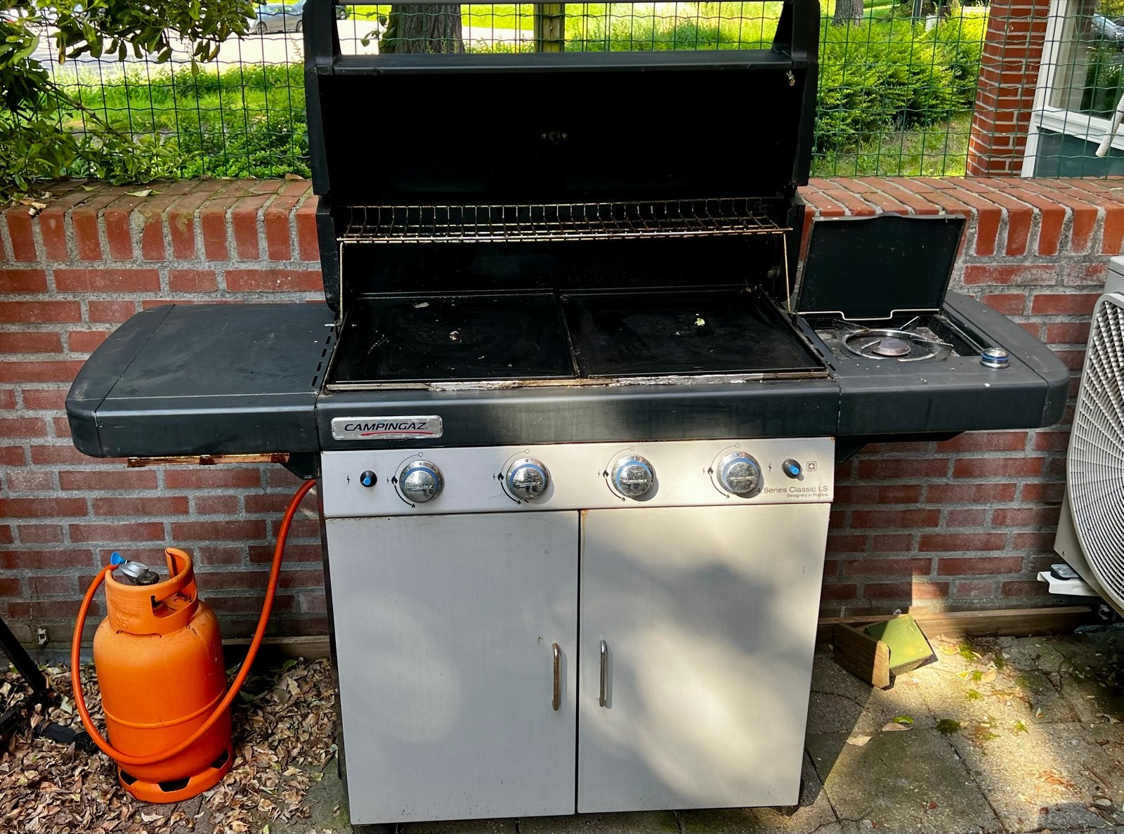Campingaz 4 Series Classic LS Gasbarbecue + extra’s, Tuin en Terras, Gasbarbecues, Ophalen, Gebruikt