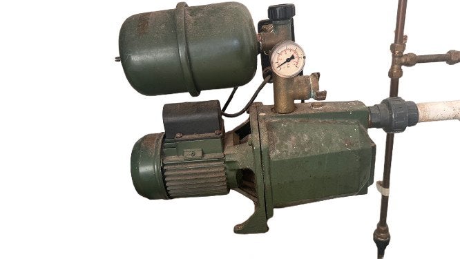 Gietijzeren waterpomp, Tuin en Terras, Waterpompen, Ophalen, Gebruikt, Elektrisch, Hydrofoorpomp