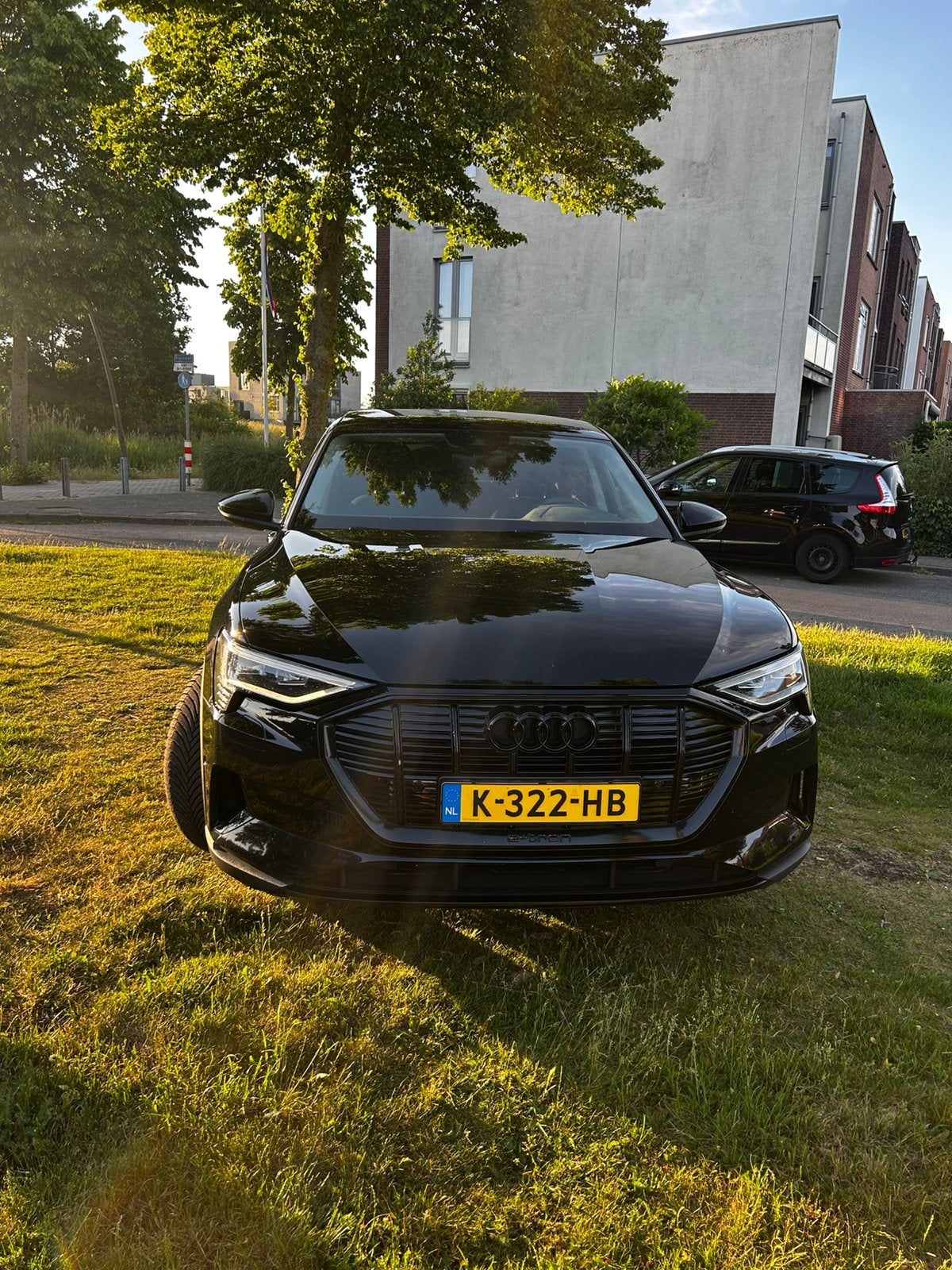 Audi e-tron 55 Quattro 360pk 2020 Zwart, Automaat, 131 €/maand, Stof, 1800 kg