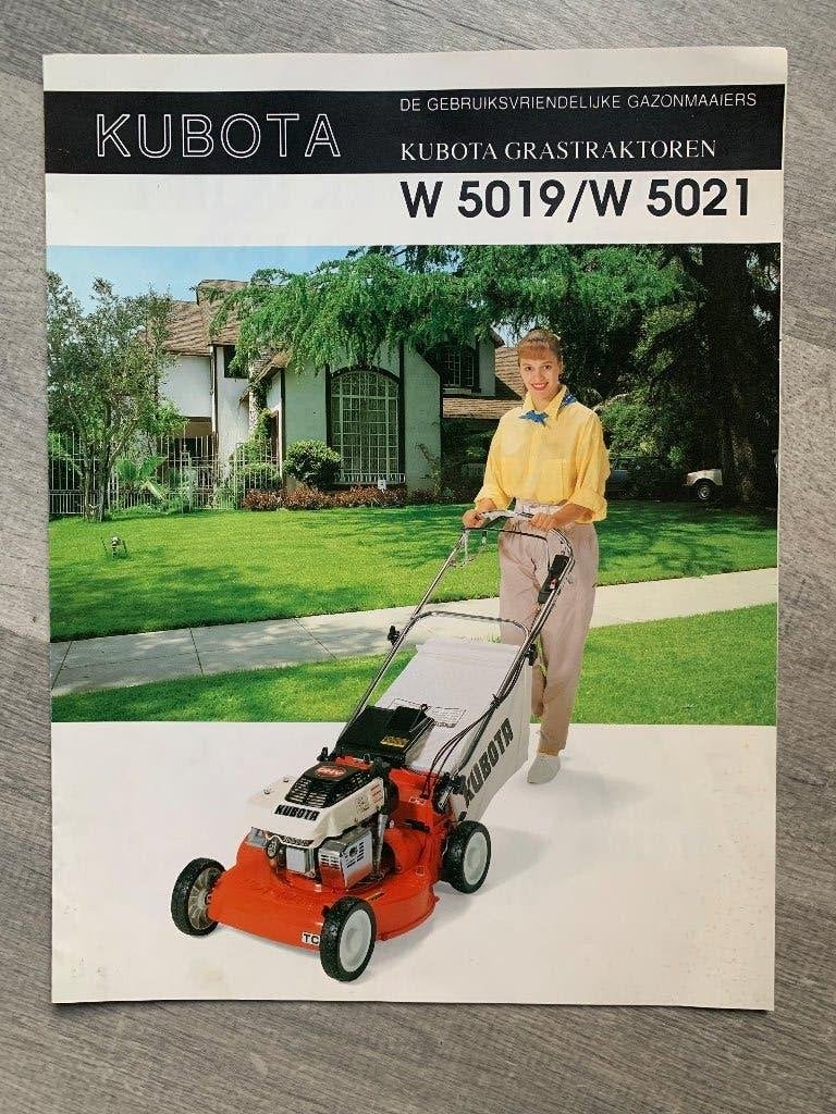 grasmaaier Kubota HANDLEIDING, Verzenden, Zo goed als nieuw, Benzine-grasmaaier, 50 cm of meer