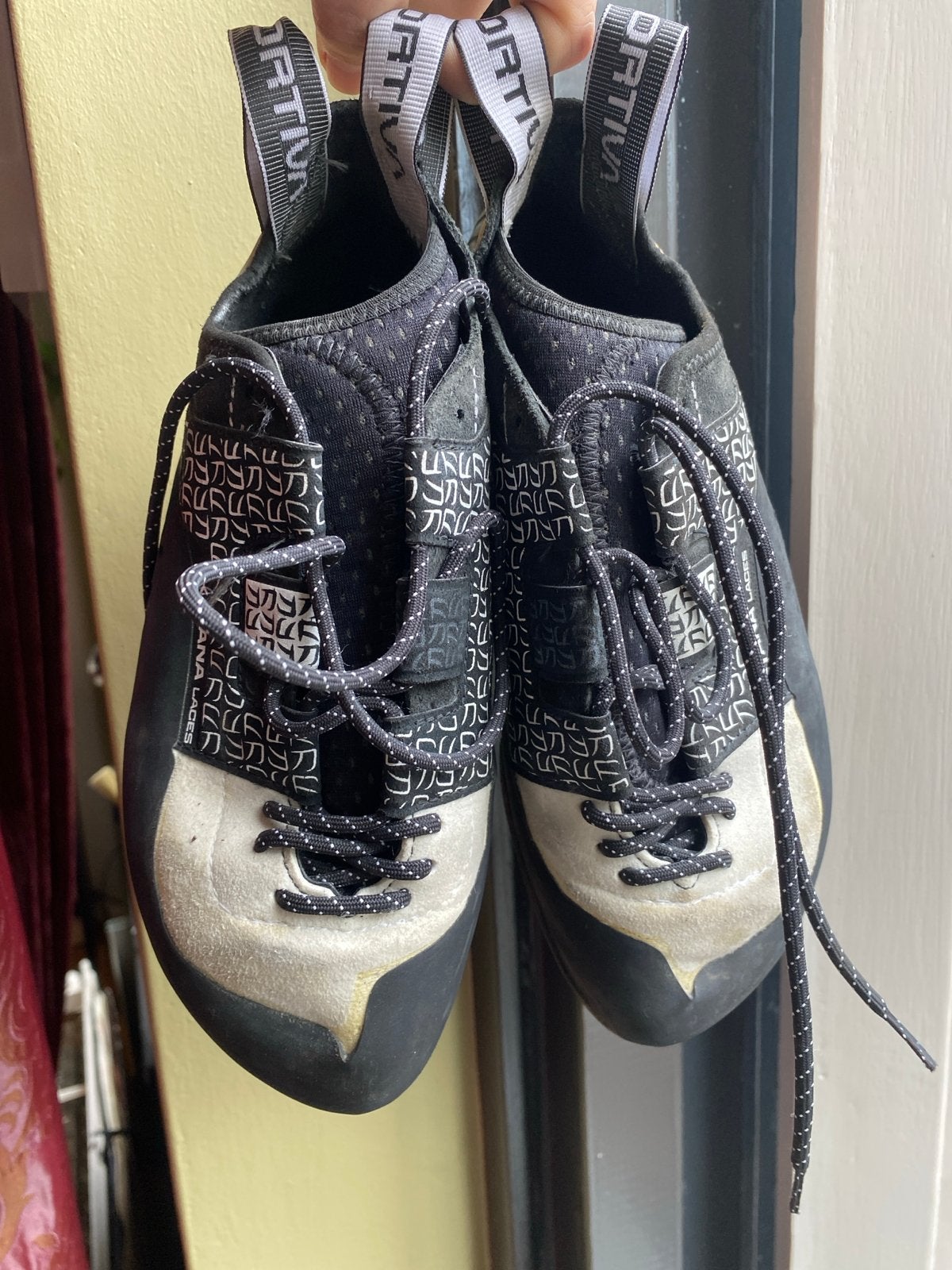 La Sportiva Katana Klimschoenen maat 41 - Zo goed als nieuw, Ophalen of Verzenden, Zo goed als nieuw, Klimsportschoenen
