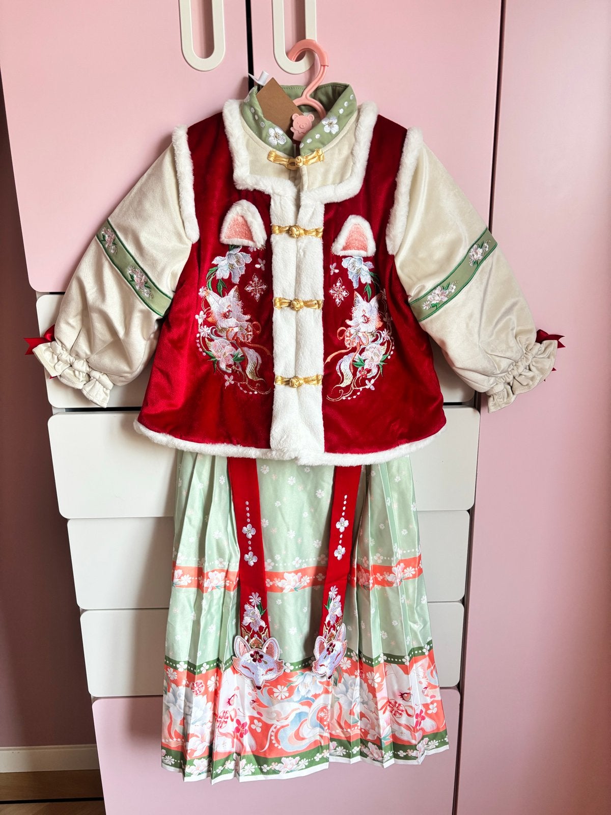 Prachtig Chinees Hanfu Setje voor Meisjes - Maat 110, Ophalen of Verzenden, Nieuw, Meisje, Setje
