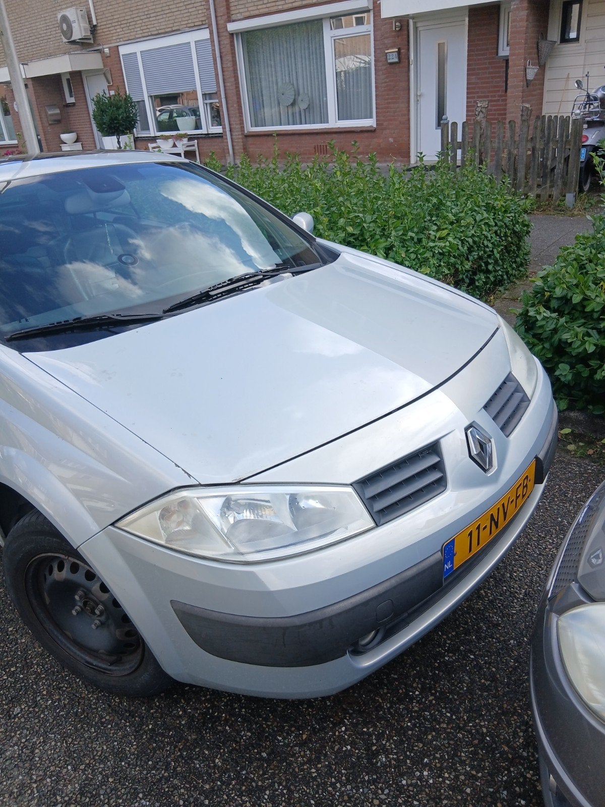 Renault Mégane 2.0 16V Cabrio E4 2004 Grijs, 1998 cc, Achterwielaandrijving, Zwart, 4 cilinders