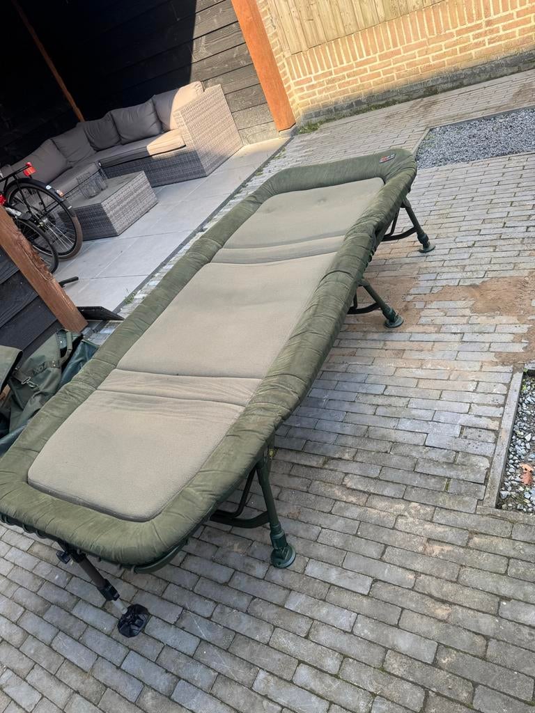 Fox R-Series XL Bedchair - Zo goed als nieuw, Watersport en Boten, Hengelsport | Algemeen, Ophalen of Verzenden, Zo goed als nieuw