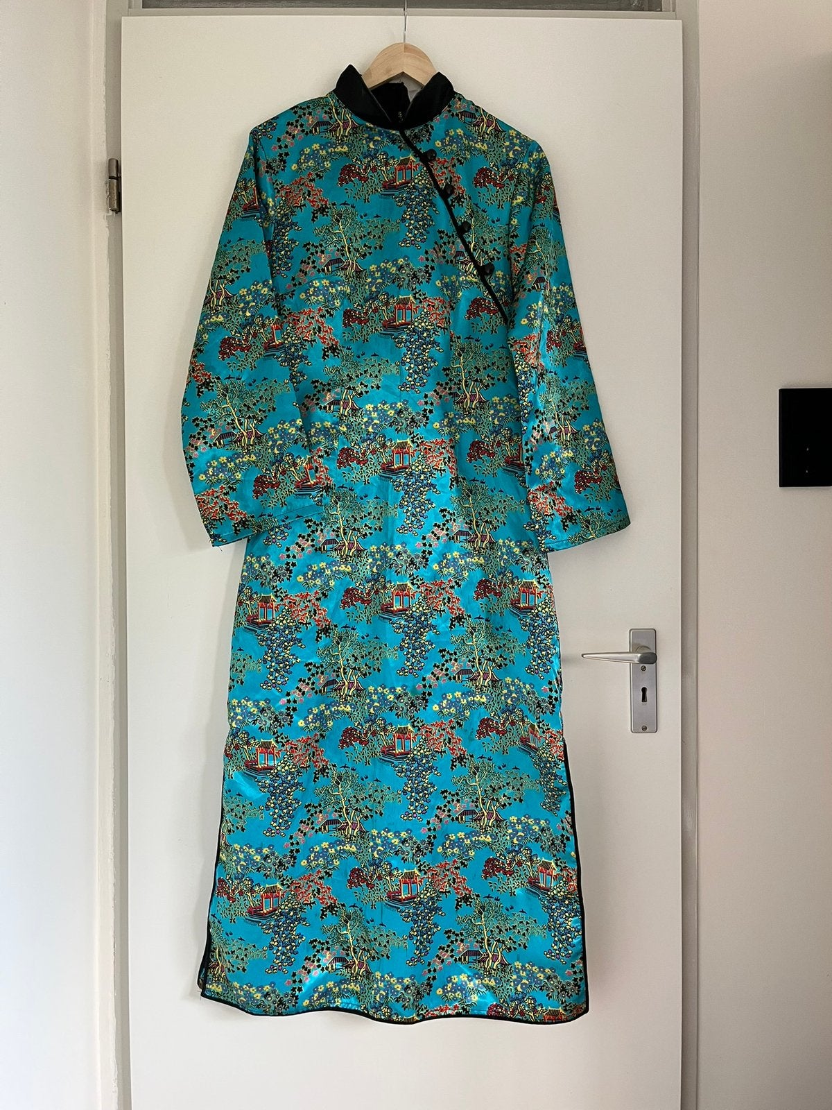 Chinese carnavalsjurk cheongsam maat 36/S Karnevalswierts, Kleding | Dames, Carnavalskleding en Feestkleding, Carnaval, Nieuw