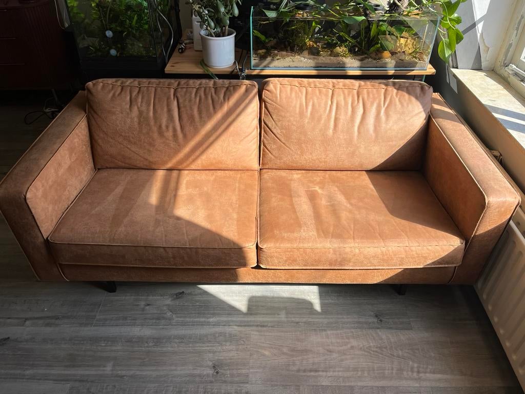 Rodeo 2,5-zits bank ecoleer cognac, Huis en Inrichting, Banken | Bankstellen, Ophalen, 150 tot 200 cm, Tweepersoons, 75 tot 100 cm
