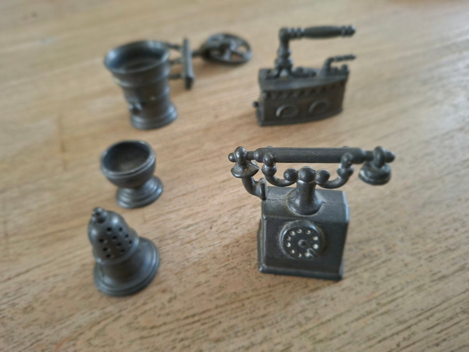 Miniatuur tinnen beeldjes, Antiek en Kunst, Ophalen