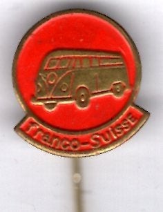 VW Volkswagen spijl bus rood op koper speldje( D_122), Ophalen of Verzenden, Nieuw, Transport, Speldje of Pin