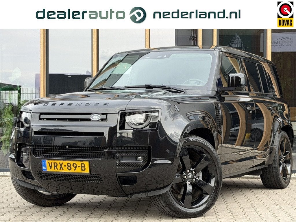 Land Rover Defender 2.0 D240 110 SE (bj 2020), Auto's, Euro 6, 4 cilinders, 2208 kg, Zwart