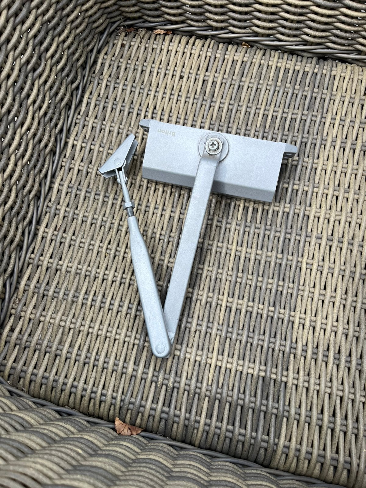 Deurdranger, Doe-het-zelf en Verbouw, Hang- en Sluitwerk, Ophalen, Zo goed als nieuw, IJzer, Overige typen