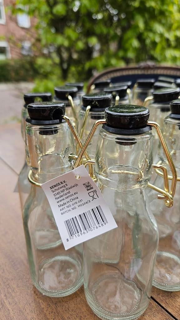 37 Nieuwe Xenos Flesjes met Gouden Beugel, Huis en Inrichting, Woonaccessoires | Overige, Nieuw, Ophalen of Verzenden