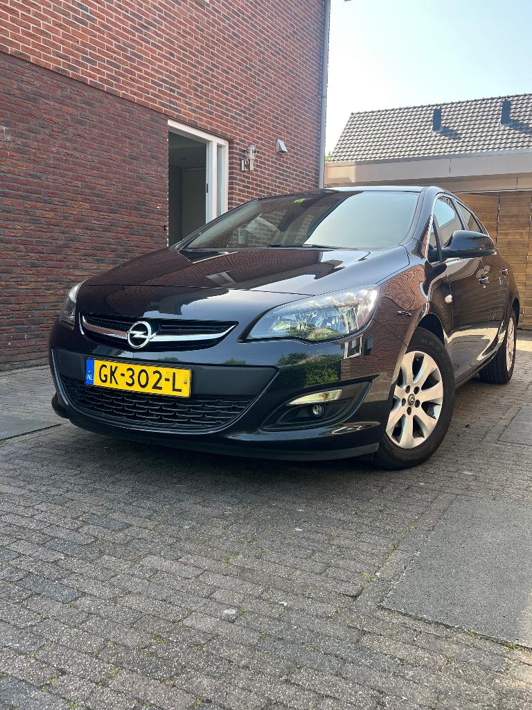 Opel Astra 1.4 Turbo Ecotec 103KW 5-D 2015 Zwart, Voorwielaandrijving, Stof, 4 cilinders, Zwart