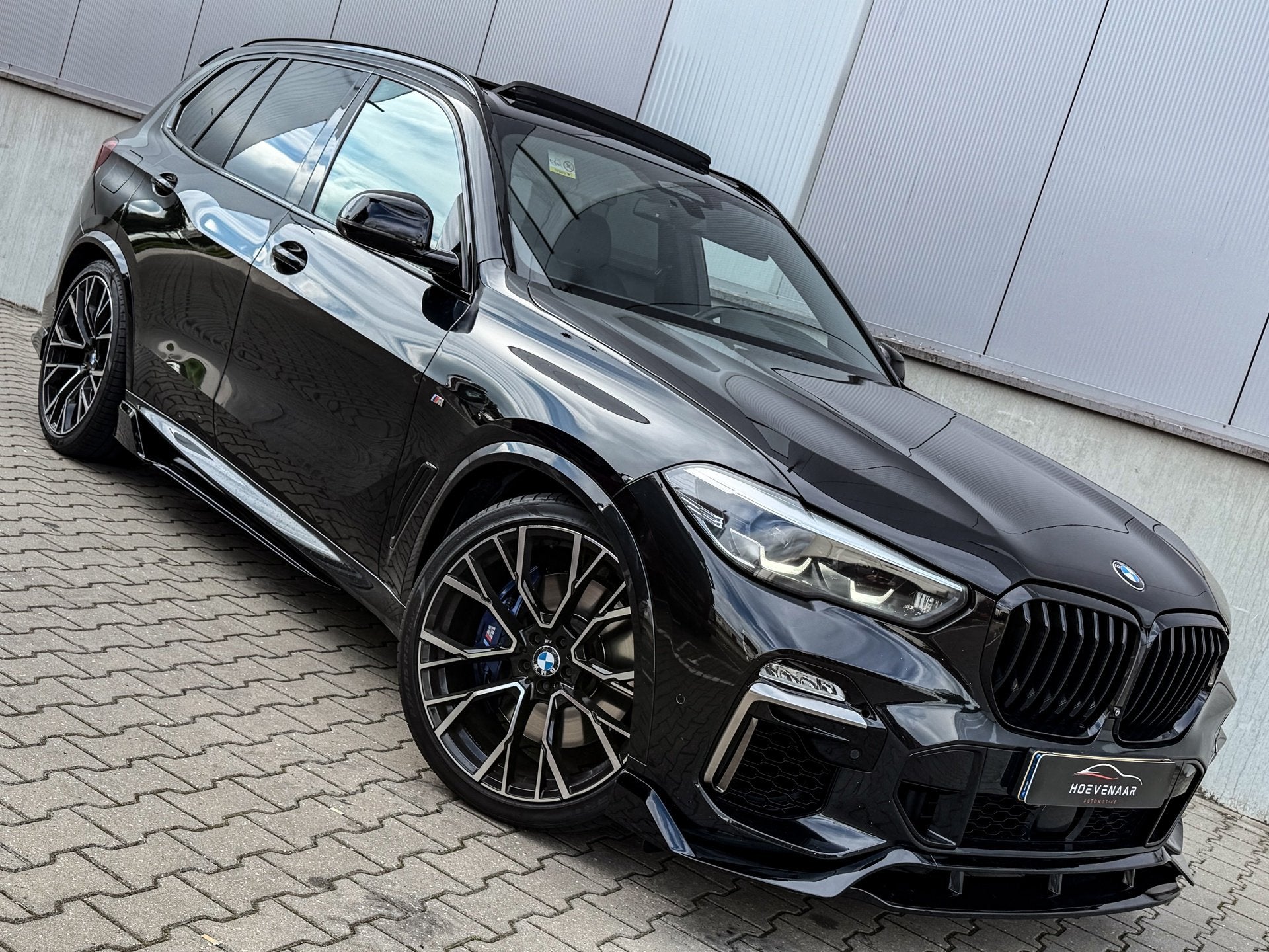 BMW X5 M50d High Executive M-sport 4WB Dealer onh 22Inch, Auto's, Dealer onderhouden, Gebruikt, 2993 cc, Zwart