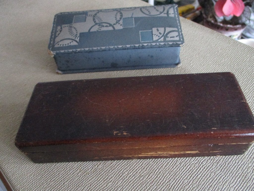 2 Postzegel bakjes / doosjes., Hout, Gebruikt, Overige stijlen, Ophalen of Verzenden