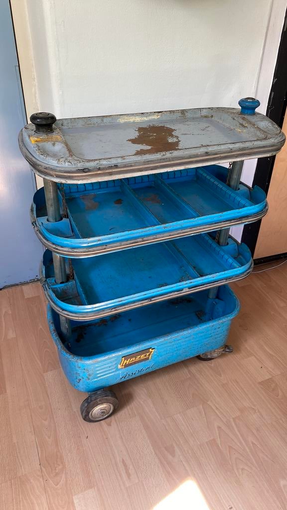 Vintage Hazet Volkswagen assistant gereedschapskar tafeltje, Ophalen