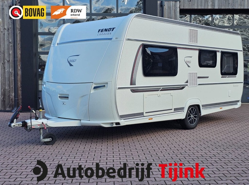 Fendt Bianco Selection 465 SFB | Voortent/luifel WIGO Rolli, Caravans en Kamperen, Kachel, Rondzit, 7 tot 8 meter, Bedrijf