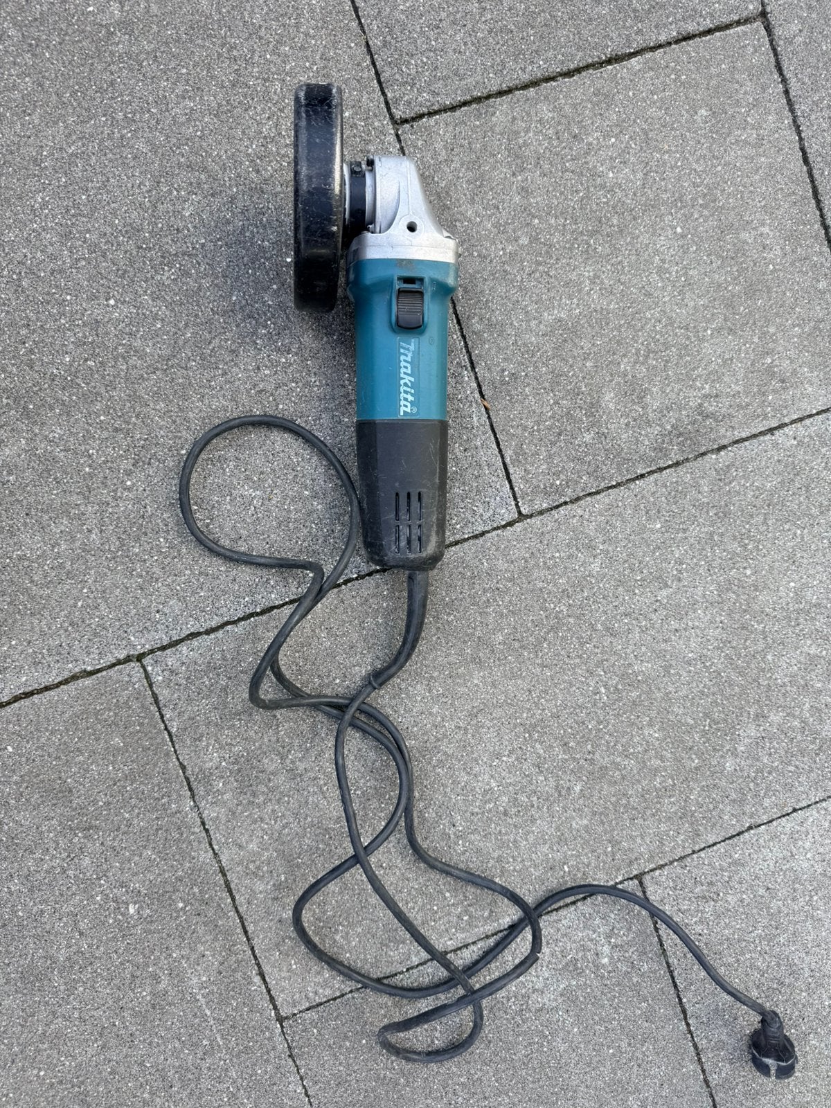 Makita slijptol (electrisch), Ophalen, Gebruikt, 700 tot 1000 watt, Haakse handslijpmachine