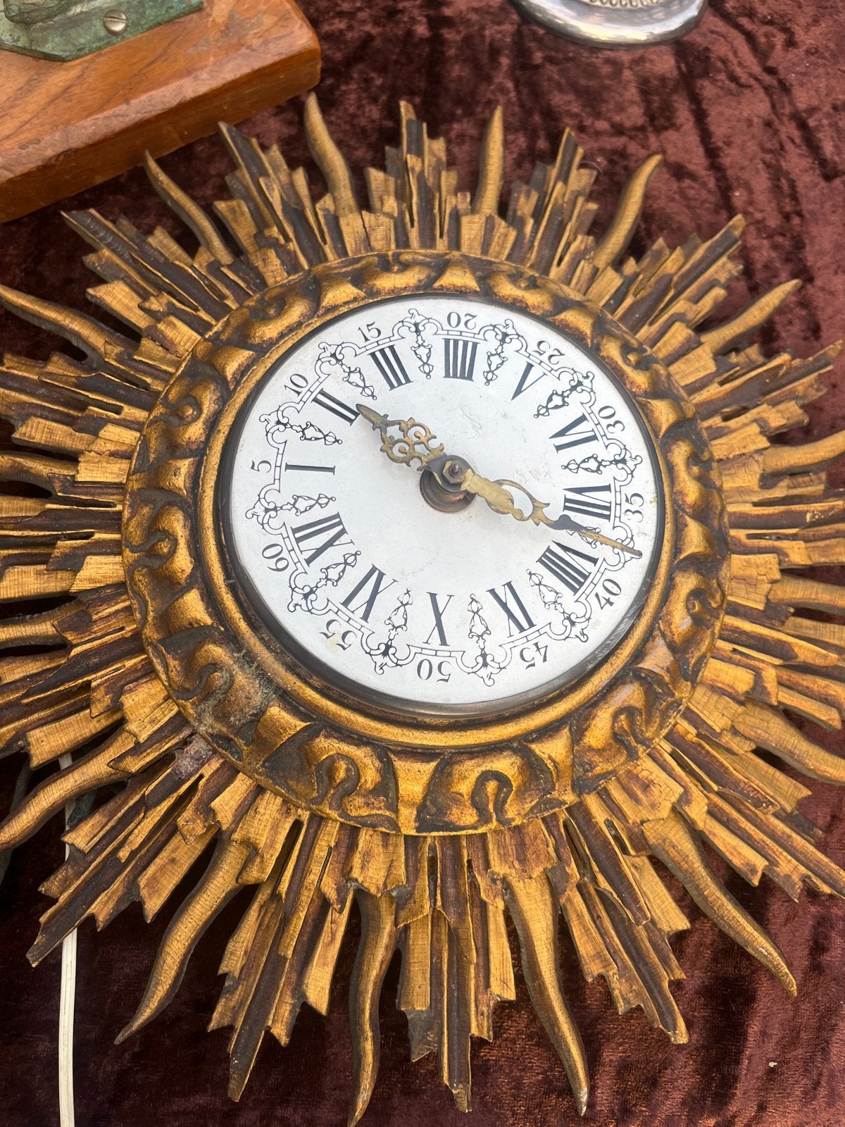 Antieke Zonnewijzer Klok - Decoratieve Wandklok, Antiek en Kunst, Verzenden