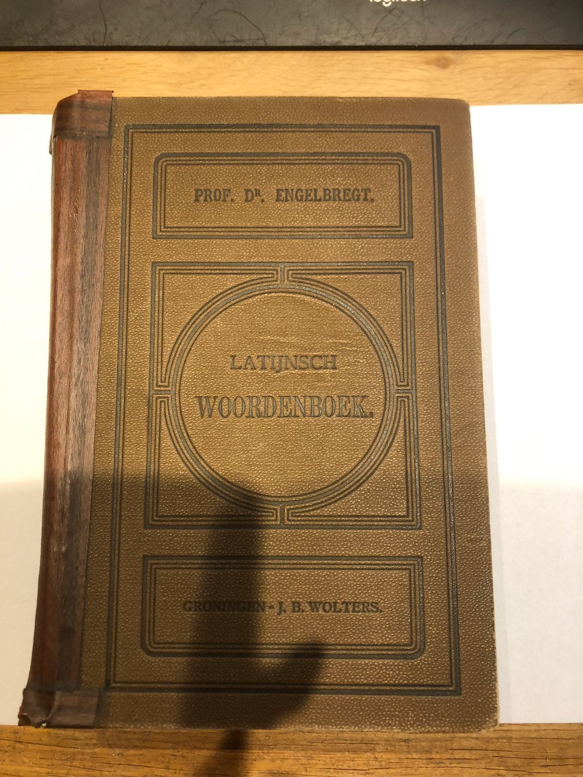 Latijnsch Woordenboek; prof. dr. Engelbregt, Boeken, Godsdienst en Theologie, Ophalen of Verzenden, Gelezen