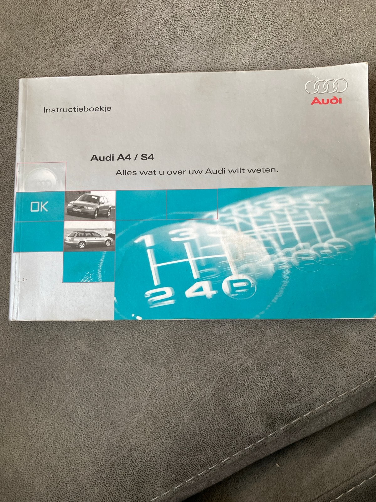 Audi A4 / S4 Instructieboekje - Alles wat u wilt weten, Auto diversen, Ophalen of Verzenden