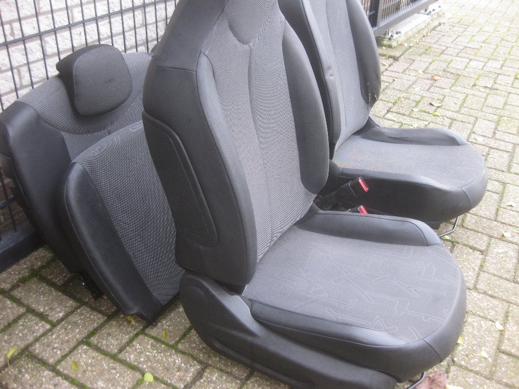 interieur , stoelen , toyota aygo, citroen c1 . peugeot 108, Ophalen of Verzenden, Citroën