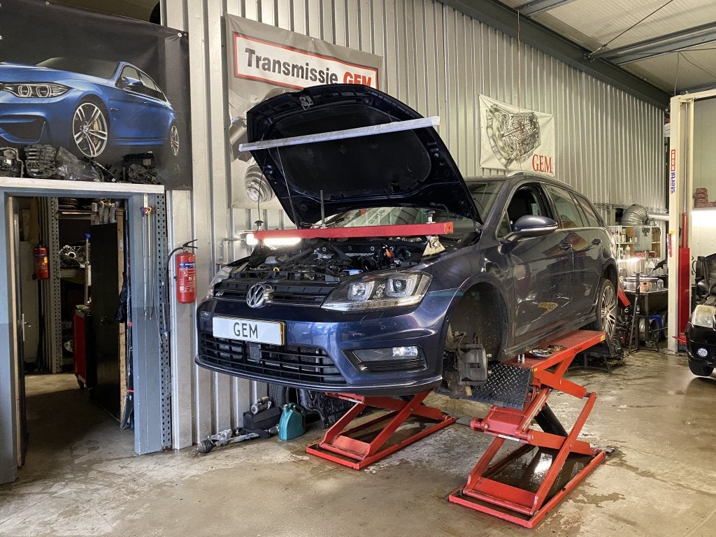 Volkswagen Golf 5bak 6bak versnellingsbak revisie!, Niet ingevuld, Niet ingevuld, Ophalen of Verzenden, BMW