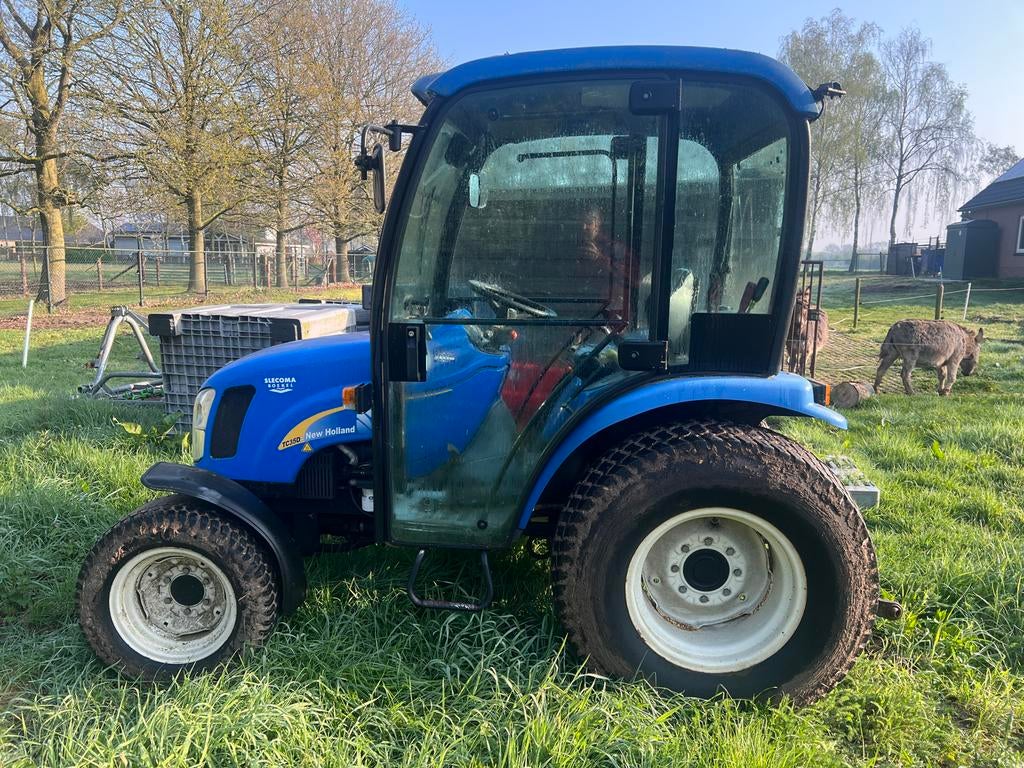 New Holland Trekker 4x4 35.5 PK met Cabine en Accessoires, Ophalen, Gebruikt, Tot 2500, Tot 80 Pk